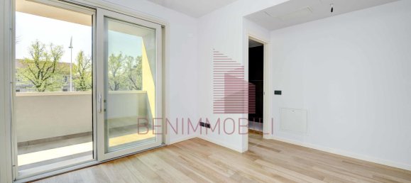 Apartamento de 4 divisões em Brescia, Italy N.º 141506 6