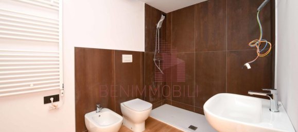 Apartamento de 4 divisões em Brescia, Italy N.º 141506 12
