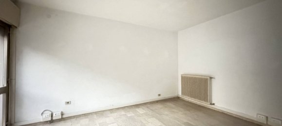 30m² Garage in Chioggia, Italy No. 224424 3