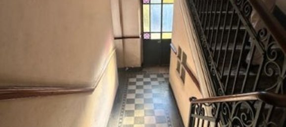 5 rooms Apartment in Turin, Italy No. 273785 4
