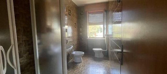 9-Zimmer Villa in Castellamonte, Italy, Nr. 30073 44