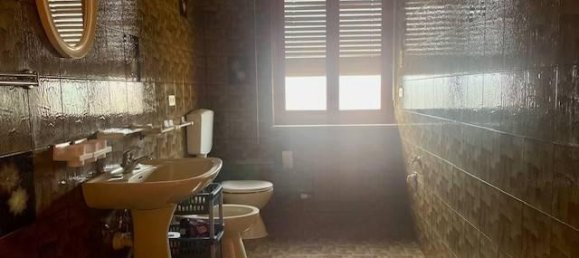 9-Zimmer Villa in Castellamonte, Italy, Nr. 30073 34