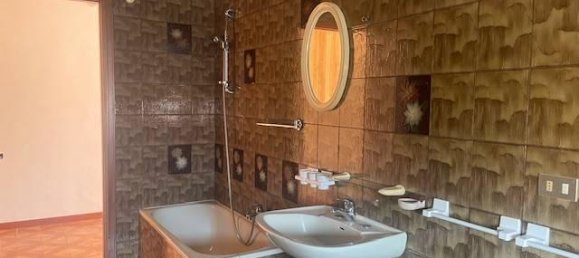 9-Zimmer Villa in Castellamonte, Italy, Nr. 30073 33