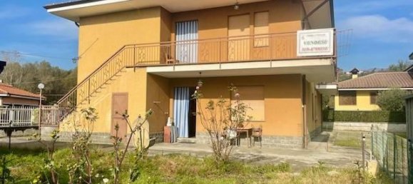 9-Zimmer Villa in Castellamonte, Italy, Nr. 30073 4