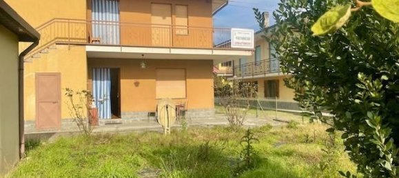 9-Zimmer Villa in Castellamonte, Italy, Nr. 30073 2