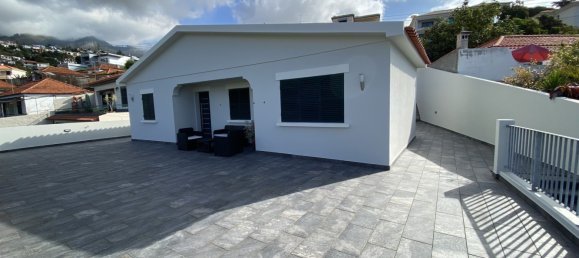 3 bedrooms House in Funchal, Portugal No. 119104 3