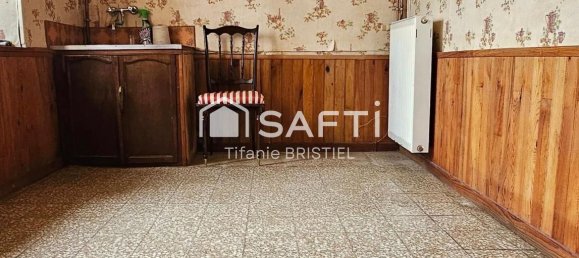 2 bedrooms House in Chery-Chartreuve, France No. 261248 13