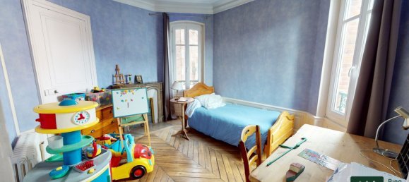 5 bedrooms House in Chartres, France No. 86783 8