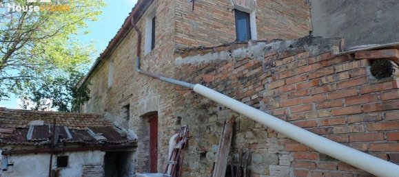 5 rooms House in Serra de' Conti, Italy No. 139415 3
