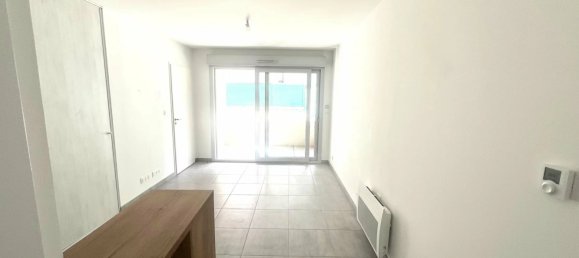 1 bedroom Apartment in Saint-Andre-de-la-Roche, France No. 284742 4
