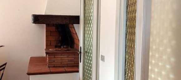 7 rooms Penthouse in Carrara, Italy No. 142853 4