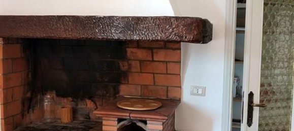 7 rooms Penthouse in Carrara, Italy No. 142853 6