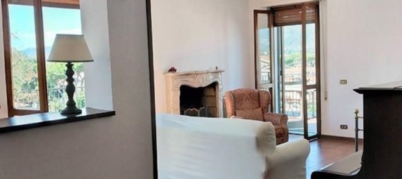 7 rooms Penthouse in Carrara, Italy No. 142853 20