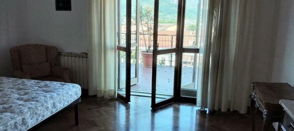 7 rooms Penthouse in Carrara, Italy No. 142853 12
