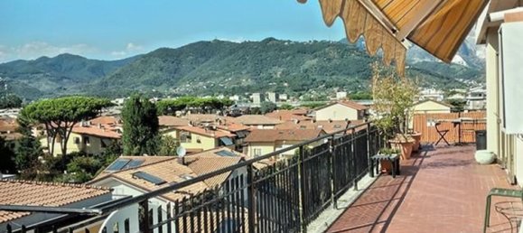 7 rooms Penthouse in Carrara, Italy No. 142853 17