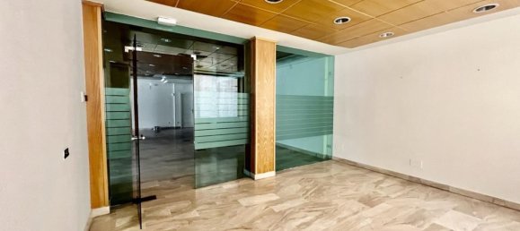 217m² Commercial property in Avila, Spain No. 123425 12
