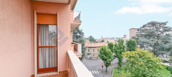 4 rooms Apartment in Seregno, Italy No. 153163 19
