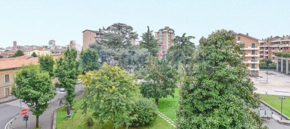 4 rooms Apartment in Seregno, Italy No. 153163 37