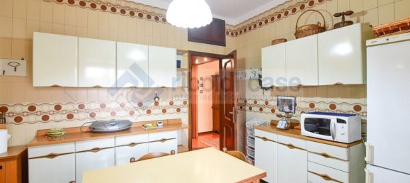 4 rooms Apartment in Seregno, Italy No. 153163 9