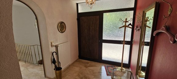 2 Schlafzimmer Haus in Saarbrücken, Germany, Nr. 231544 5