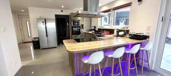 3 bedrooms House in Sessenheim, France No. 85603 12