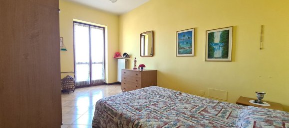 4 bedrooms House in San Zeno Naviglio, Italy No. 361349 10