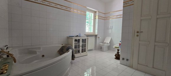 9 rooms Villa in Spoltore, Italy No. 267918 27