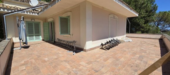 9 rooms Villa in Spoltore, Italy No. 267918 38