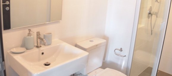 2 bedrooms Condo in Bangkok, Thailand No. 2456 15