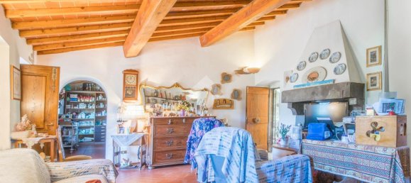 6 rooms House in Bagno a Ripoli, Italy No. 1744 2