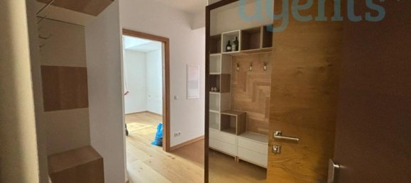 2 rooms Apartment in Traun, Austria No. 261511 2