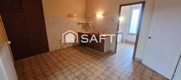 3 Schlafzimmer Haus in Descartes, France, Nr. 224544 10