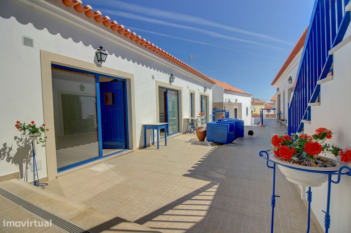 8 bedrooms House in Obidos, Portugal No. 22619