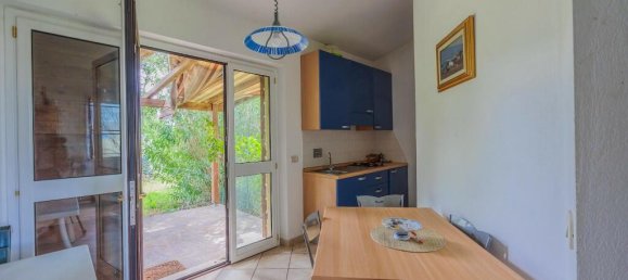 4 bedrooms House in Grosseto, Italy No. 19386 22