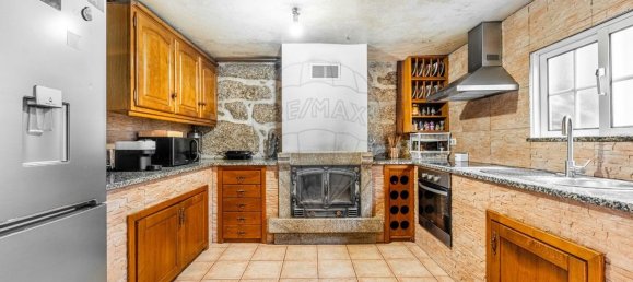 Casa de 4 dormitorios en Valdosende, Portugal No. 162117 3