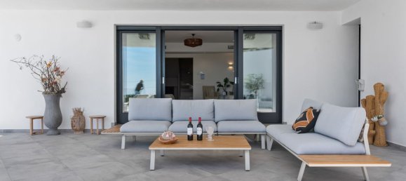 6 bedrooms House in Marbella, Spain No. 129885 4