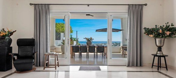 6 bedrooms House in Marbella, Spain No. 129885 29