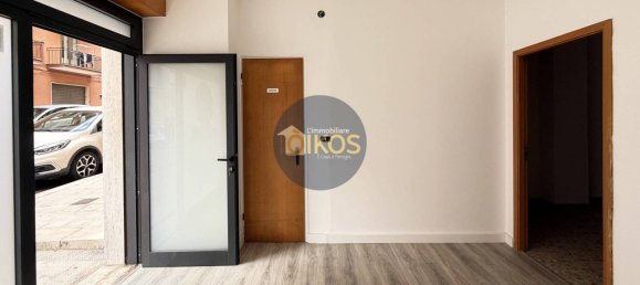 1-Zimmer Gewerbliche Immobilie in Putignano, Italy, Nr. 97063 4