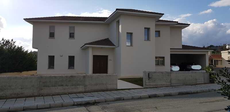 4 bedrooms House in Pyrgos, Cyprus No. 15366