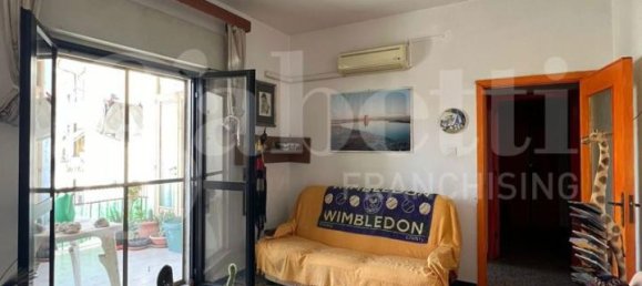 4 rooms Apartment in Oristano, Italy No. 40503 3