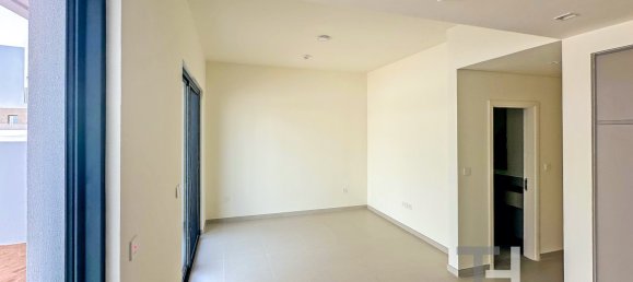 Adosado de 3 dormitorios en Dubai South (Dubai World Central), UAE No. 33347 4