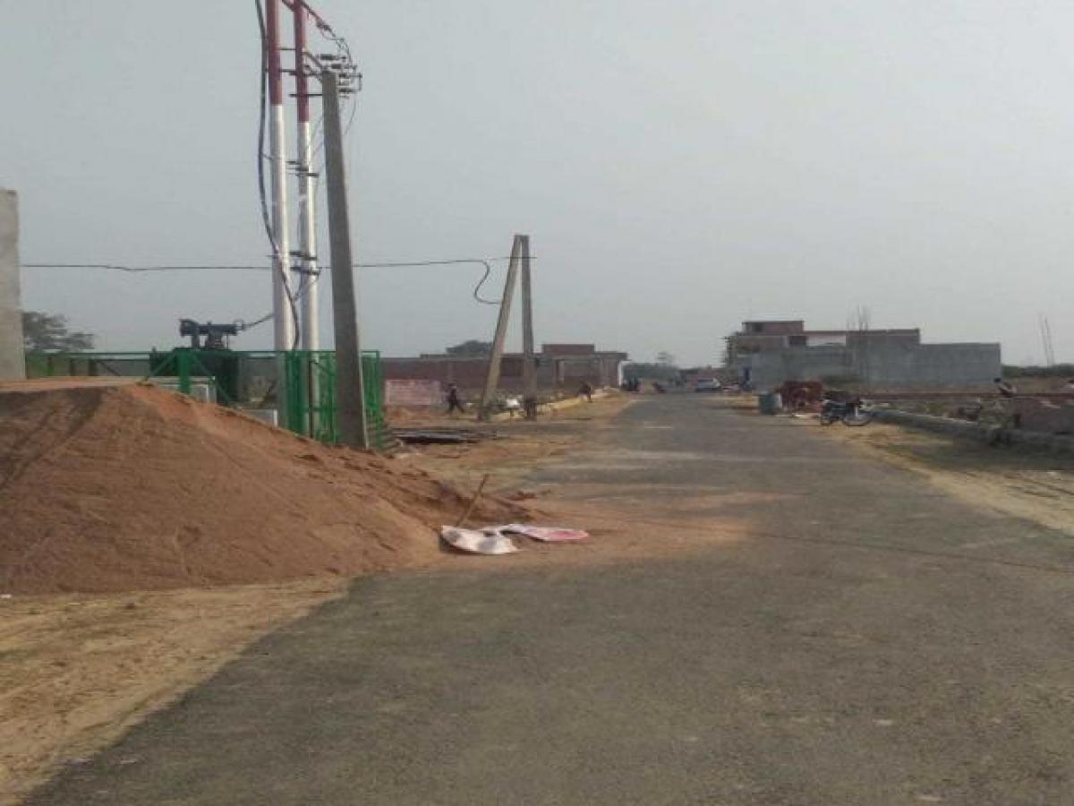 Terreno en Lucknow, India No. 29634