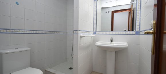 3 bedrooms Apartment in Cadiz, Spain No. 173439 27