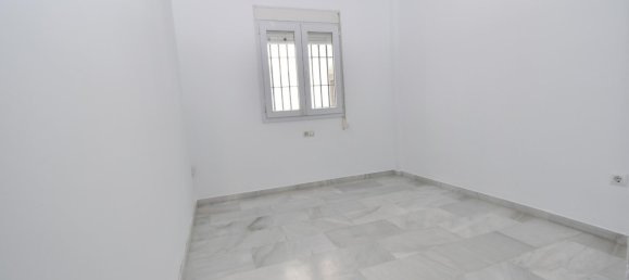 3 bedrooms Apartment in Cadiz, Spain No. 173439 28