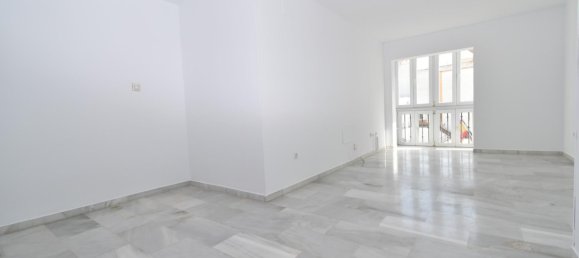 3 bedrooms Apartment in Cadiz, Spain No. 173439 11