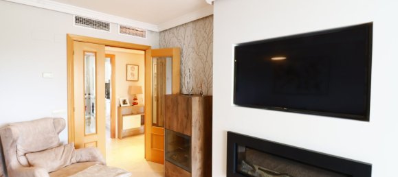 2 bedrooms Apartment in Estepona, Spain No. 142357 9