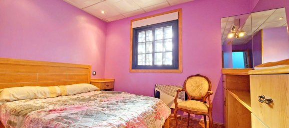 Bâtiment à Ribeira, Spain 539m² No. 31868 28