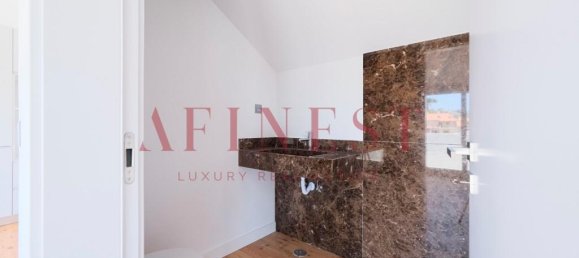 3 Schlafzimmer Doppelhaus in Cascais, Portugal, Nr. 11947 23