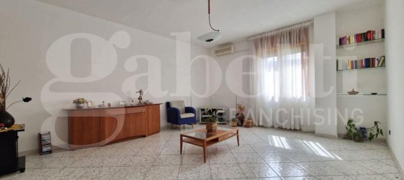 5-salle Appartement à Lecce, Italy No. 41982 18