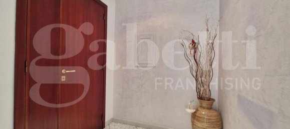 5-salle Appartement à Lecce, Italy No. 41982 22